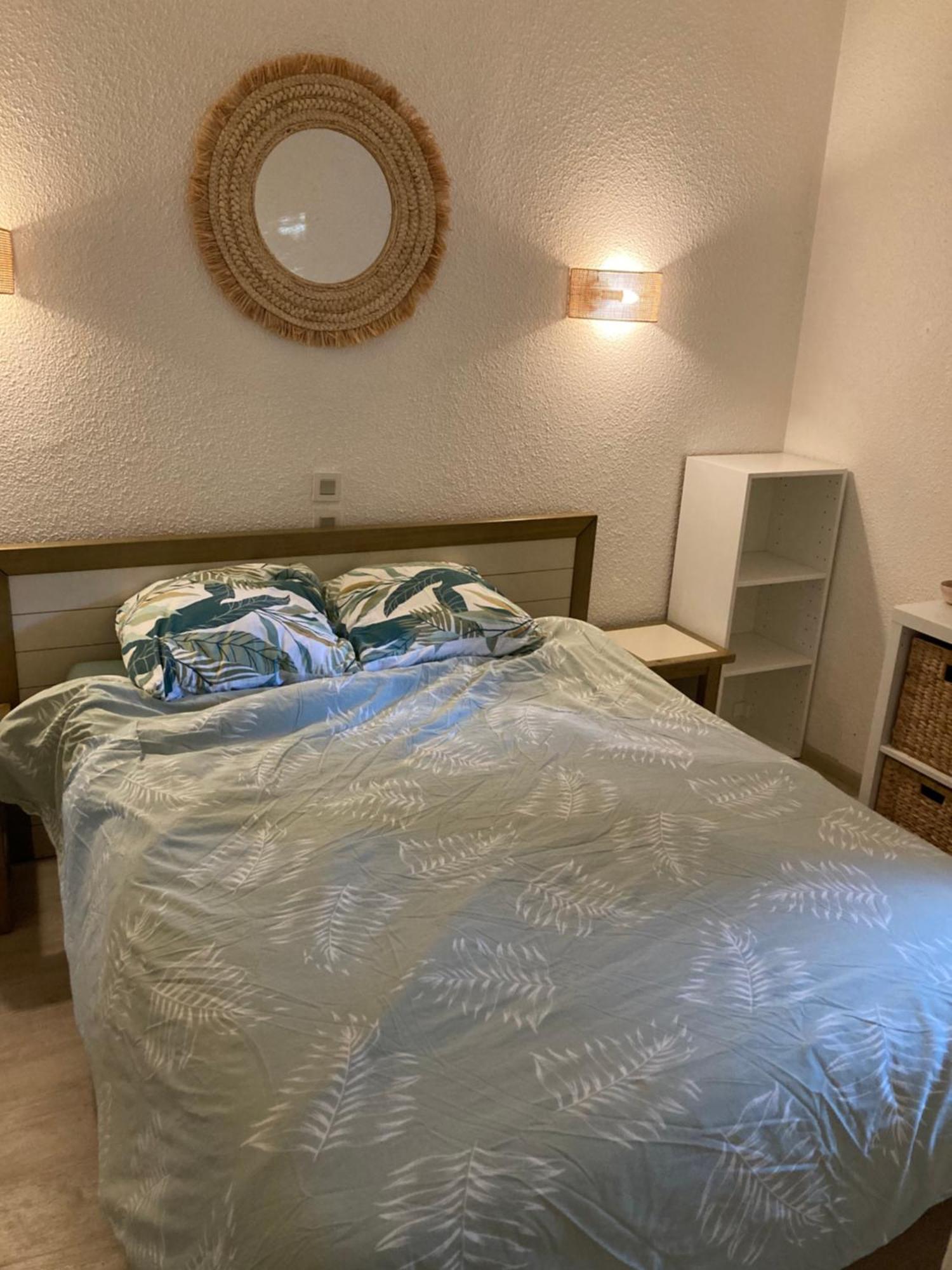 Cosy Deux Pieces Cote Pinede Apartment *